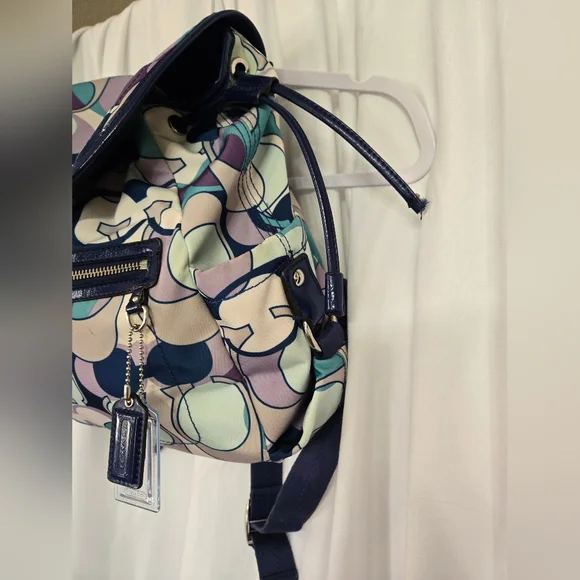 Coach Kyra Scarf Multicolor Patterned Backpack With Drawstring/Magnetic Closure - Picture 4 of 11